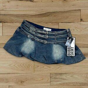 Hot Topic x Almost Famous navy denim Y2K cut micro mini bubble skort triple silv